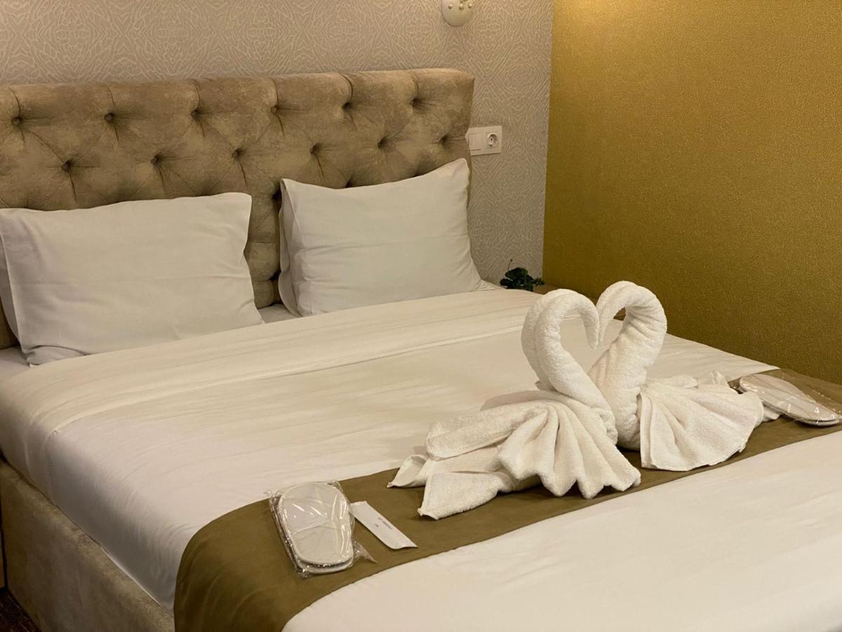 Tbt Hotel Тбілісі Екстер'єр фото