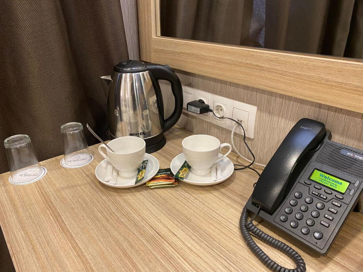 Tbt Hotel Тбілісі Екстер'єр фото